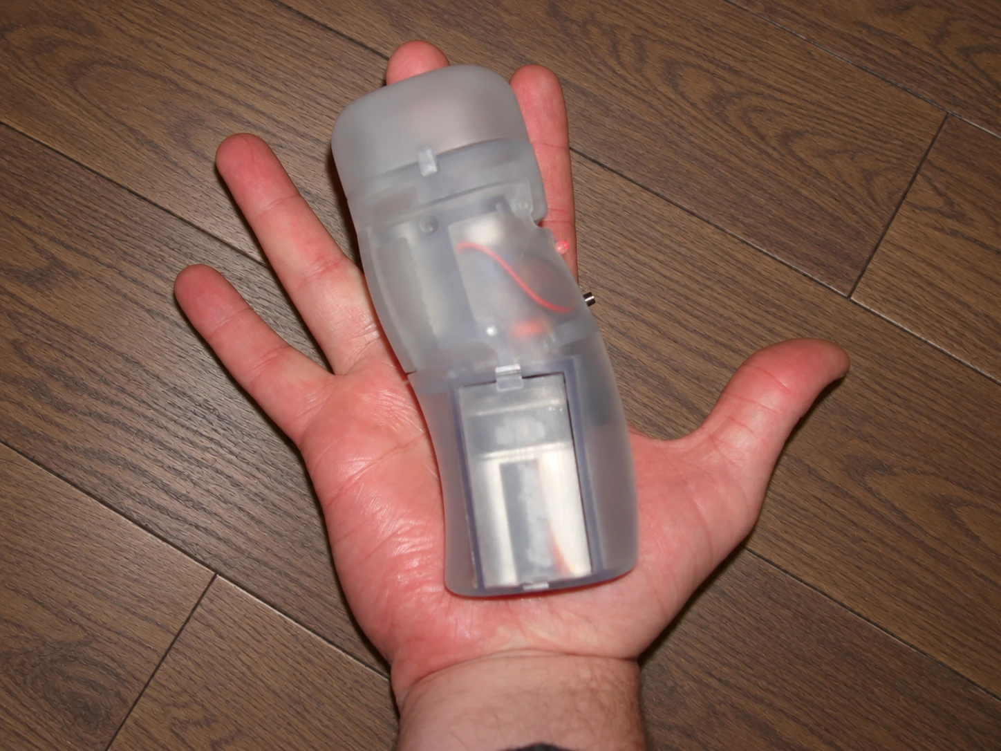 First compact nebulizer prototype shown at hand-held scale